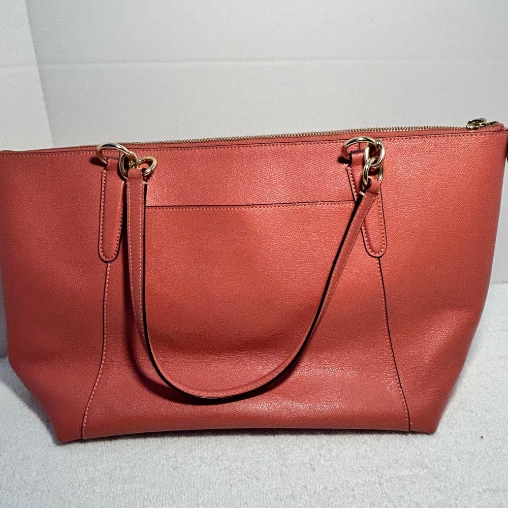 Coach Ava Tote Coral Pink Crossgrain Leather Shoulder Bag F57526 Gold Hardware - Picture 2 of 13